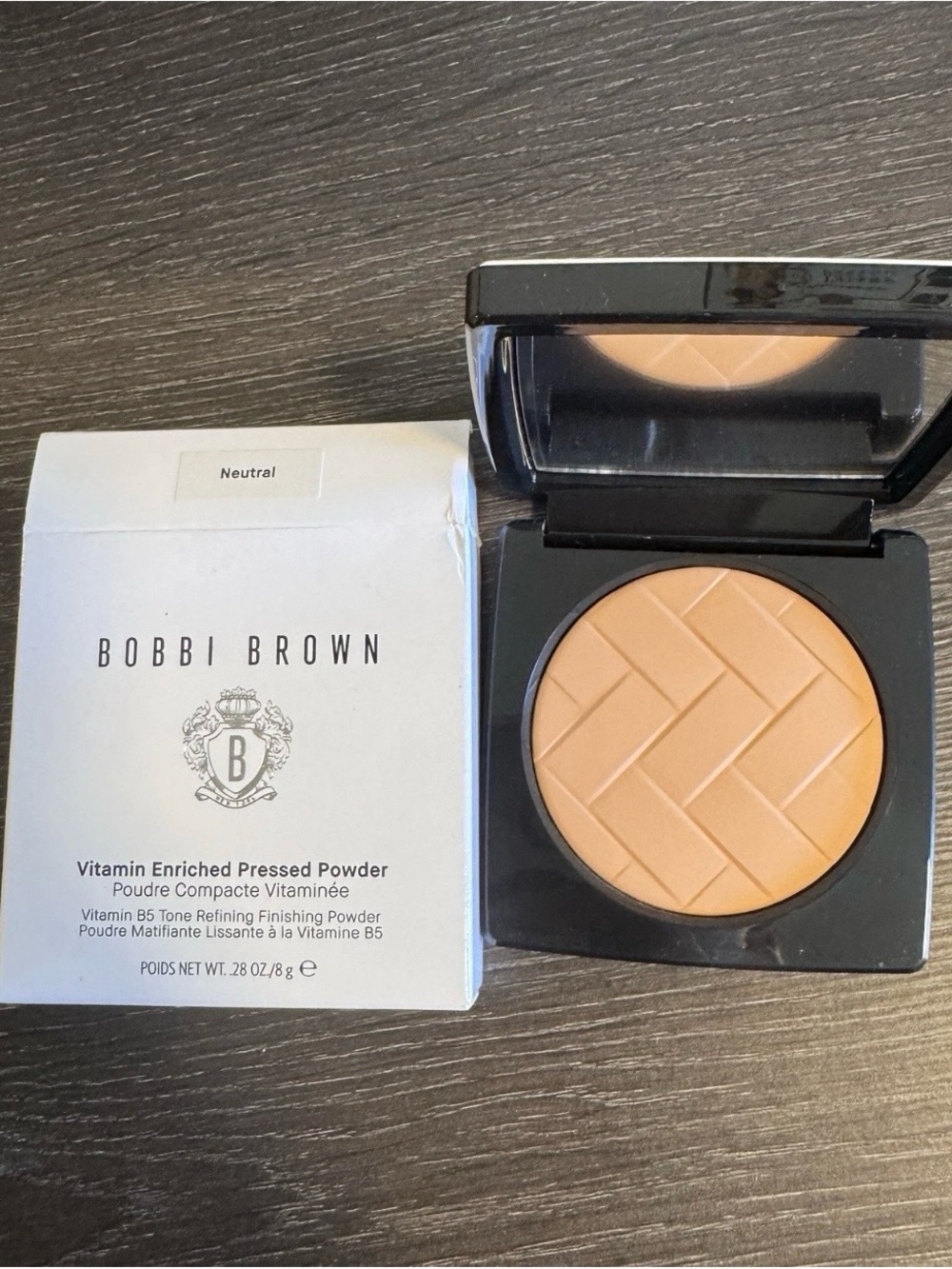 Bobbi Brown Vitamin Enriched Pressed Powder Foundation Neutral 8g NIB